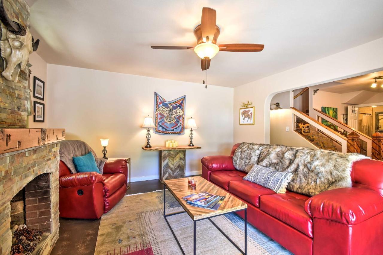 Cozy Home With Media Room Short Walk To Taos Plaza! Luaran gambar